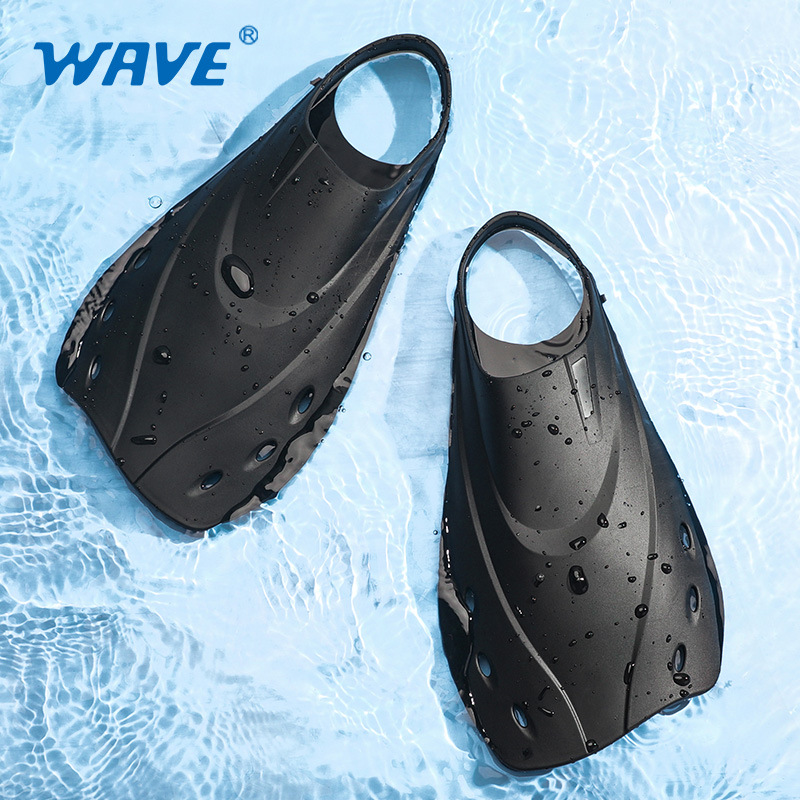 Swim Fin Short Blade - กางเกงฝึกคลื่นสำหรับผู้ใหญ่ที่คลุมเท้าว่ายน้ำสำหรับตีนกบดำน้ำฟรีสไตล์ชุดดำน้ำตื้น TPR