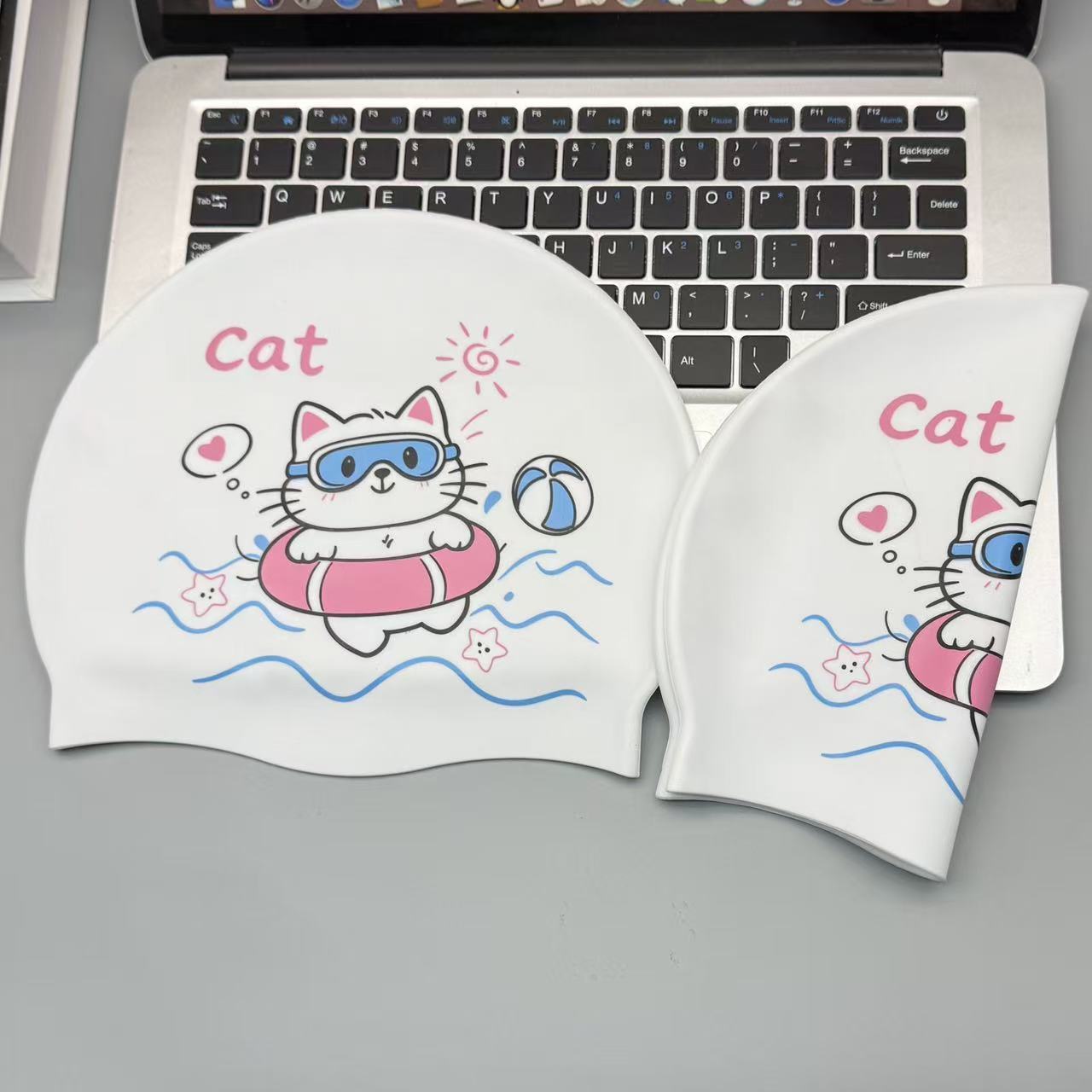หมวกว่ายน้ำซิลิโคนลายการ์ตูนน่ - Swim Cap Silicone บทวิจารณ์และราคา